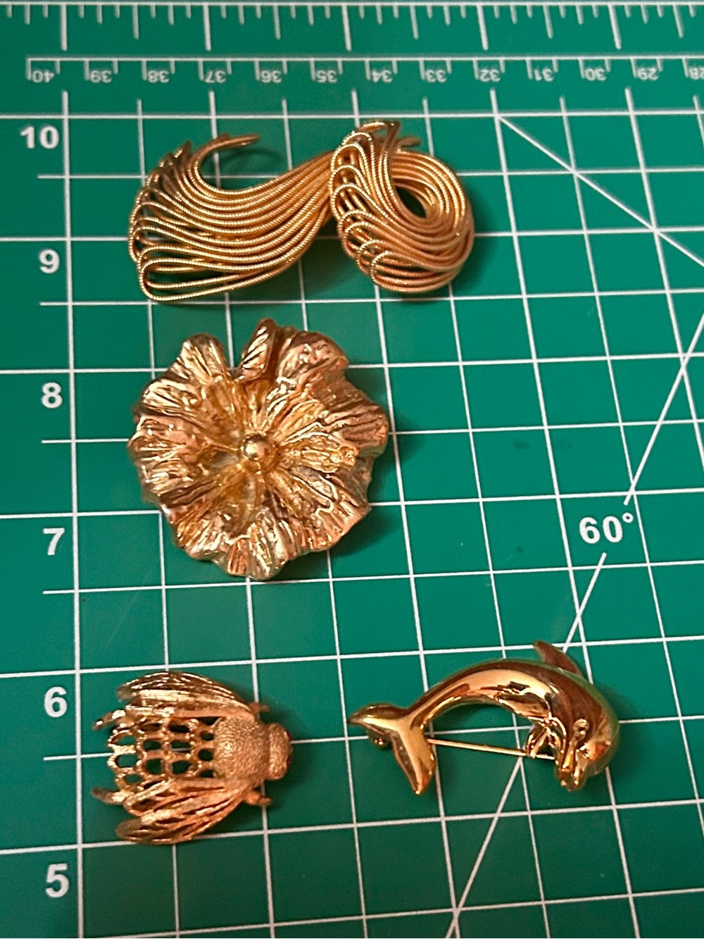 Lot Of 4 Vintage Signed Napier Brooches Twisted Wire Flower Dolphin Bumblebee